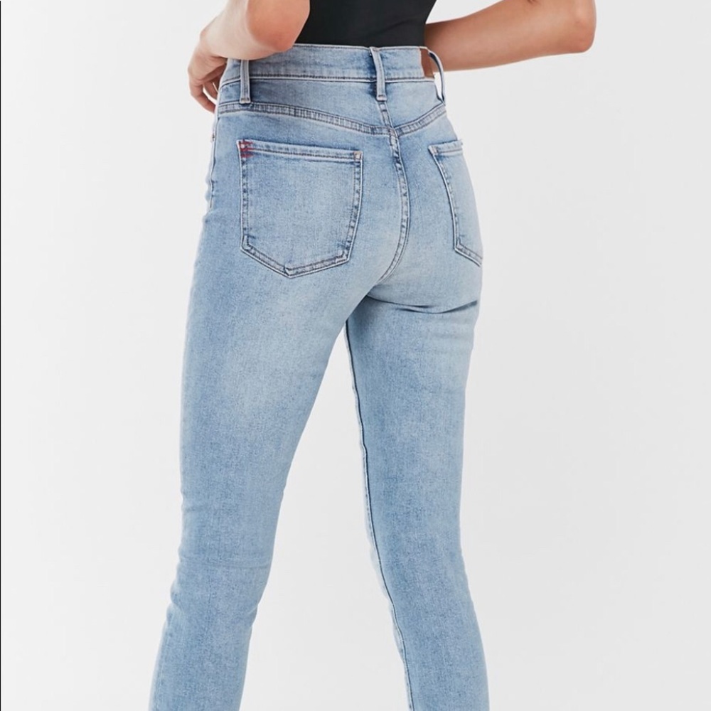 BDG twig high-rise light wash jeans